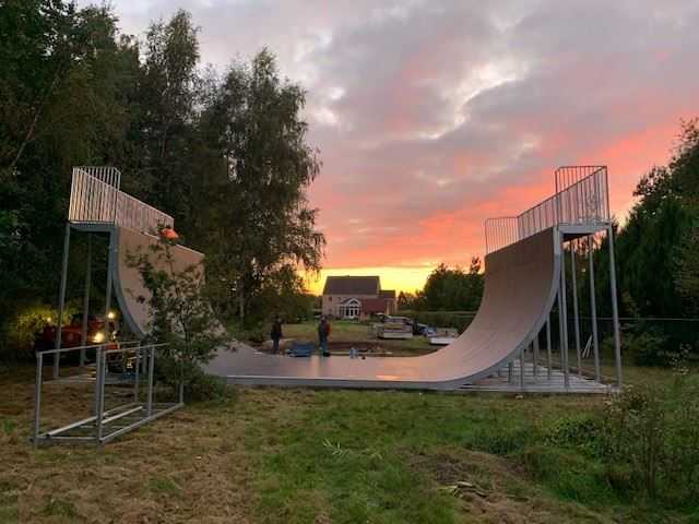 Half Pipe Belgien - Höhe 4 m - Breite 6,25 m